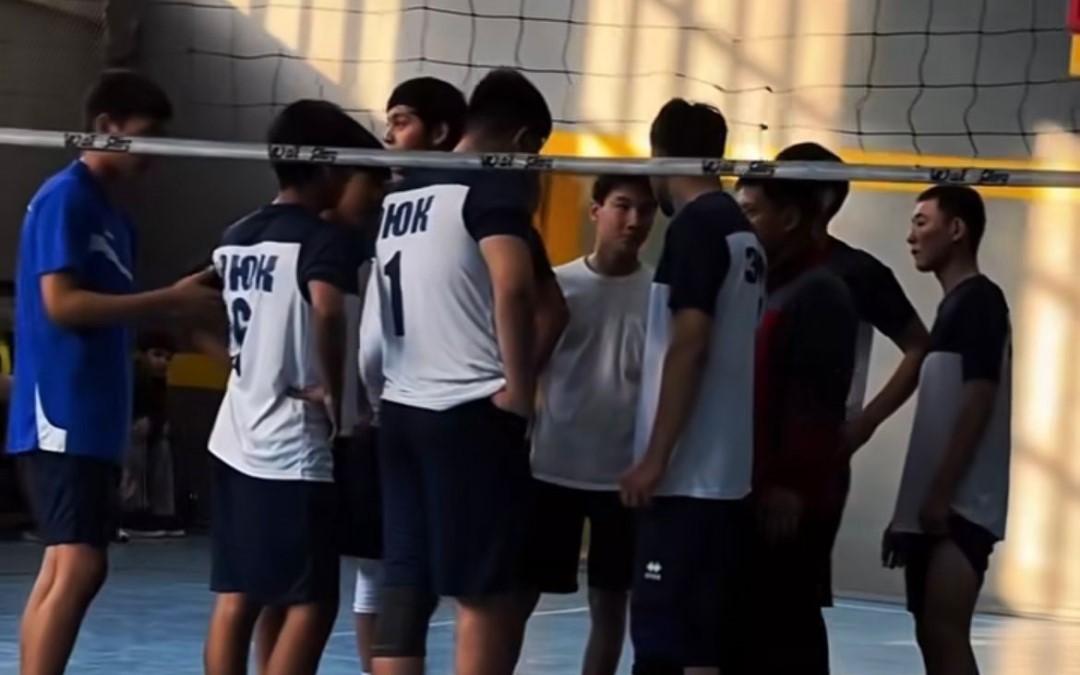 Между колледжами прошли соревнования по волейболу